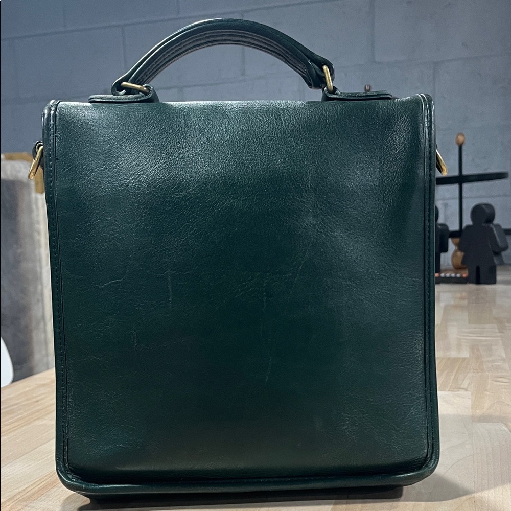 Vintage station bag emerald green Elegant Green Leather Bag leather gold hard - Picture 4 of 14